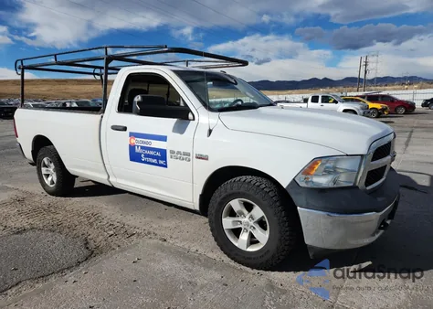 2015 Ram 1500 St z USA, uszkodzony, nr VIN 3C6JR7DTXFG631454